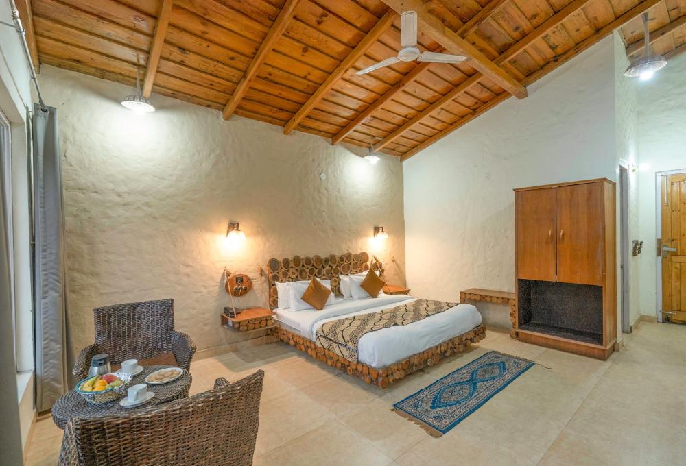 2 Night Corbett Nainital  Packages