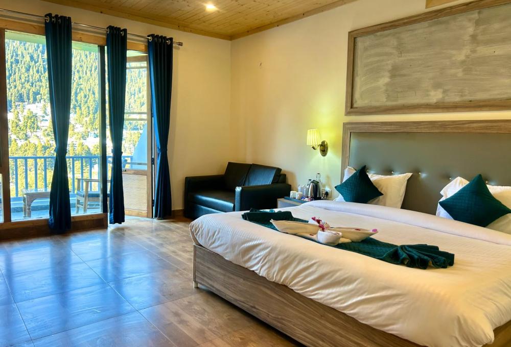 Corbett Nainital 2 Night Tour Package