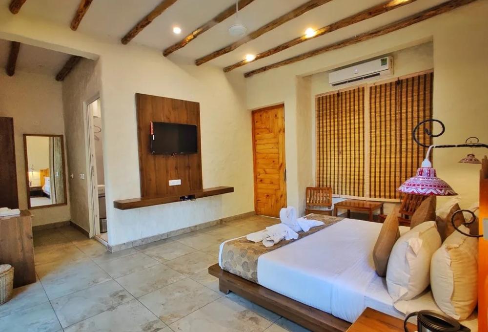 2 Night Package The River Edge Resort