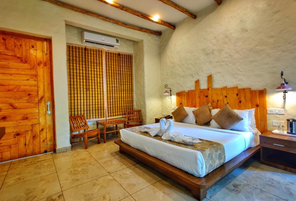 2 Night Package River Edge Resort Corbett