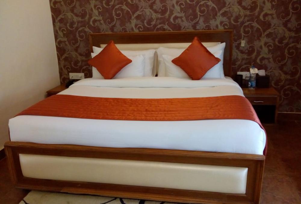 2 Nights Package from Delhi - 3 Star Resort