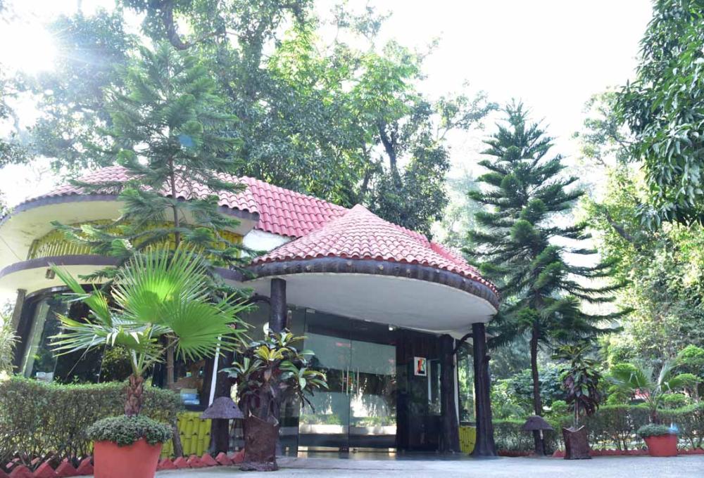2 Nights 3 Days Package Jungle Leela Resort
