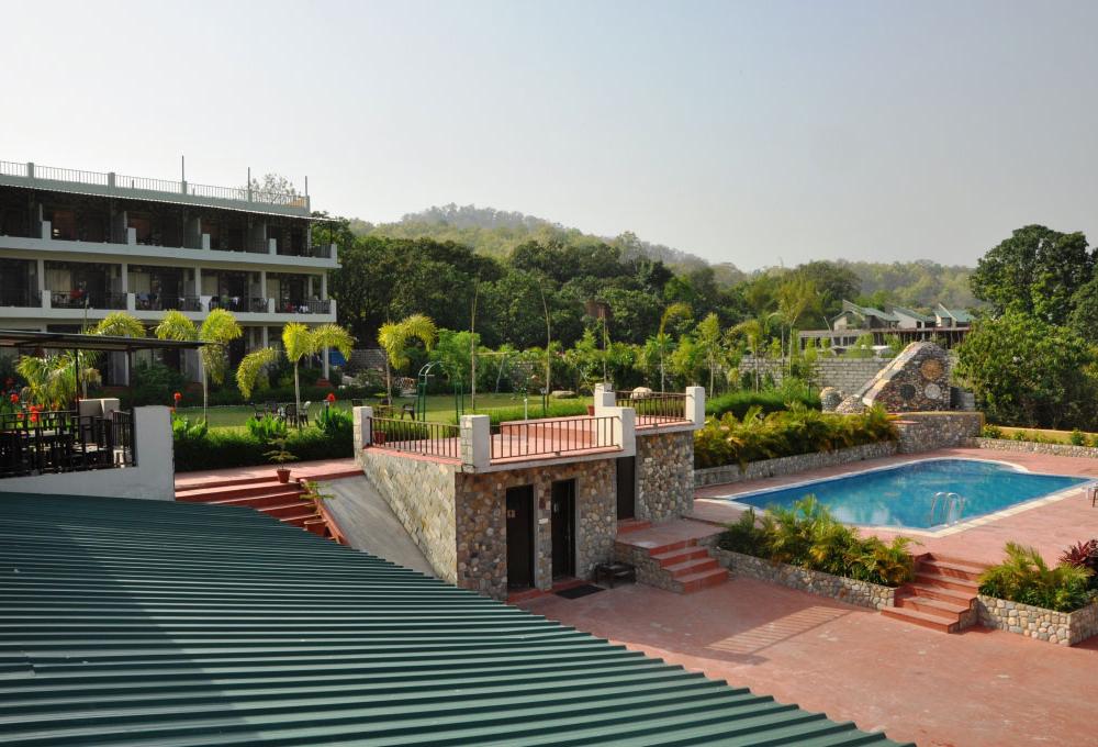 Jungle Treasure Resort In Corbett