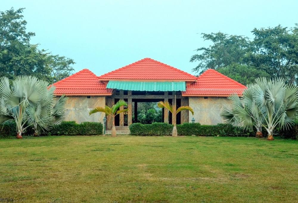 Cottage Gajraj Trail Resort