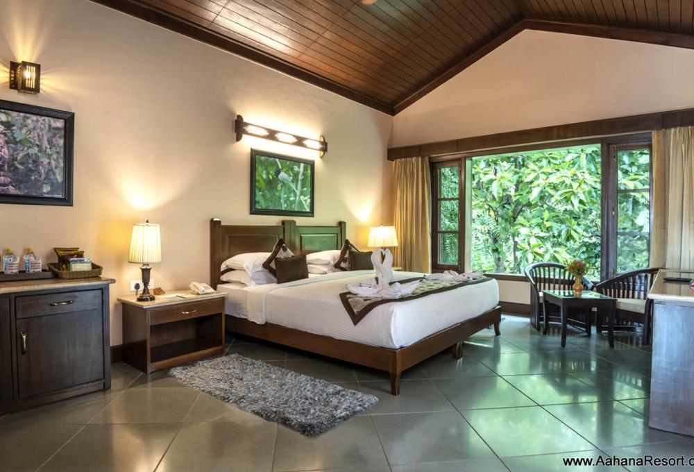 Villa Aahana Resort 