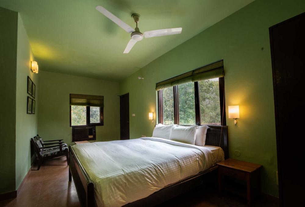 Standard Rooms Corbett Riverside Resort