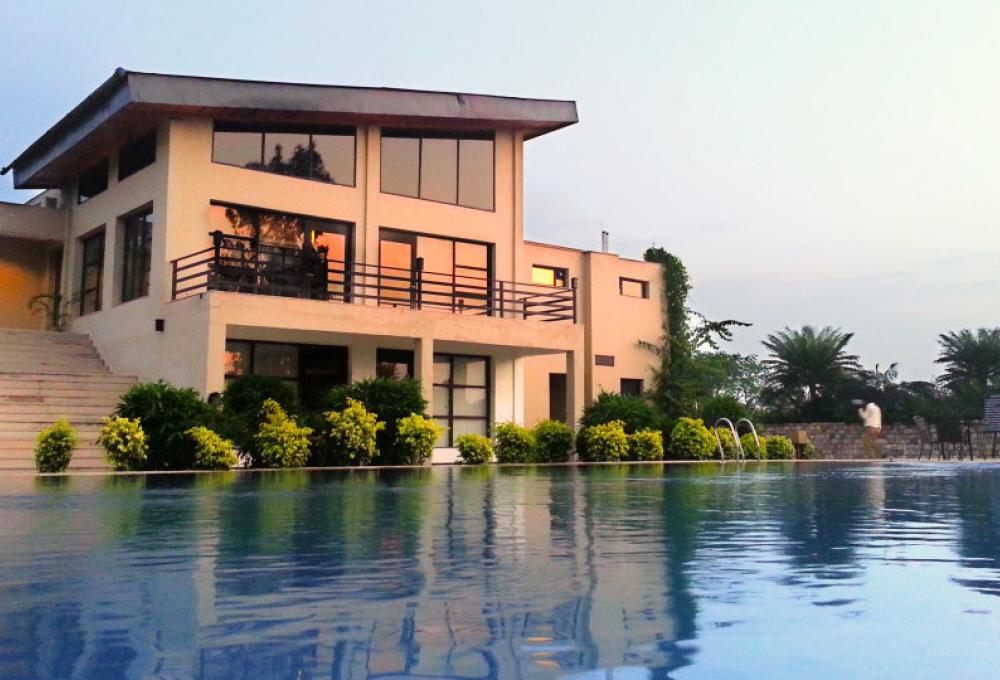 Facade The Golden Tusk