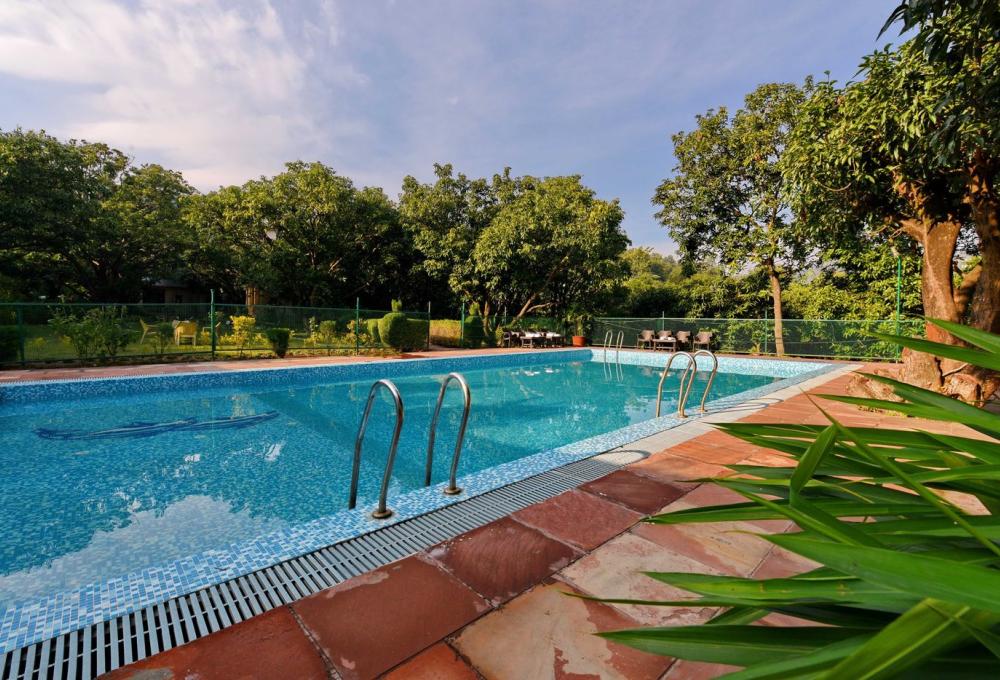 Swimming Pool Corbett Aroma Havens 