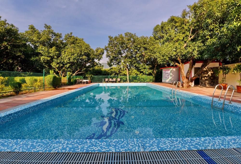 Swimming Pool Corbett Aroma Havens 