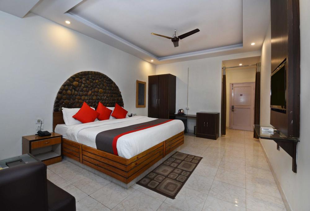 Deluxe Room Corbett Aroma Havens 