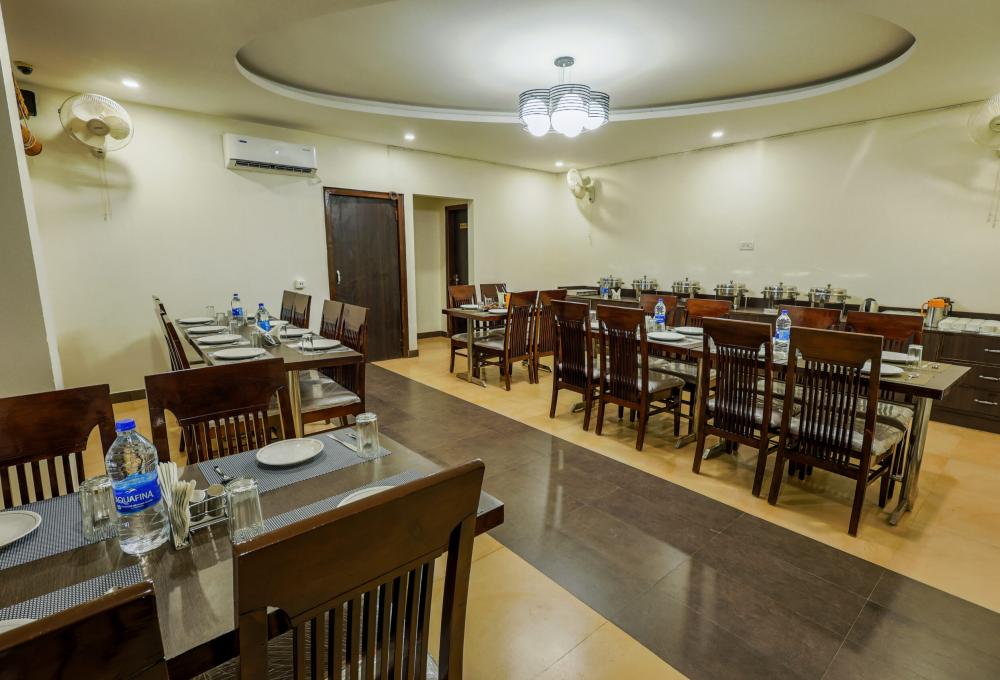 Wild Vista Corbett Resort Restaurant