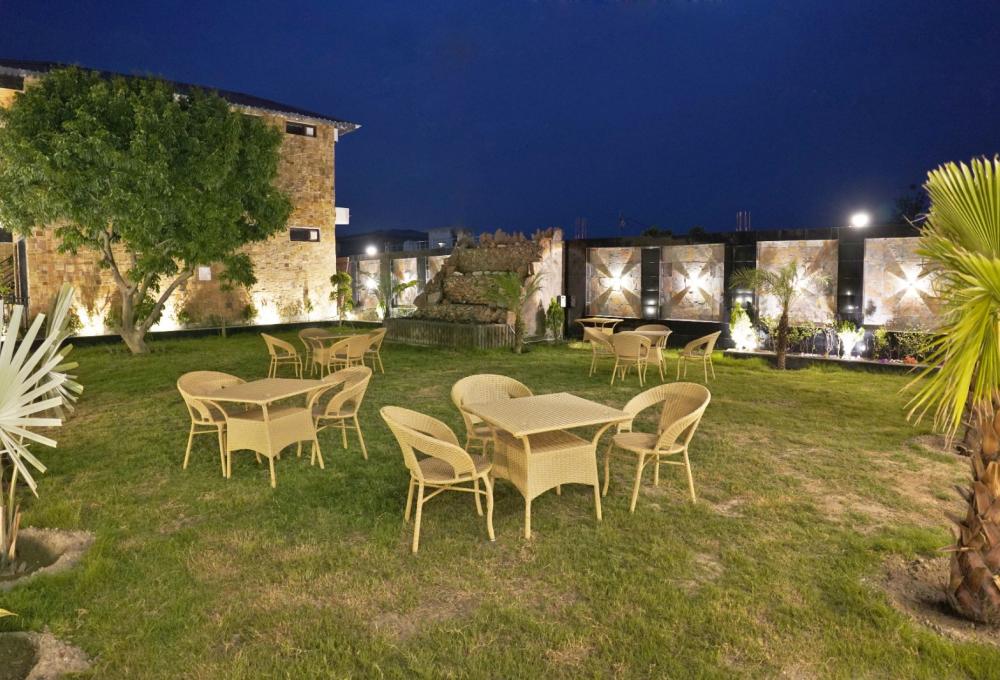 Nivara Retreat Resort In Jim Corbett