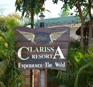 Clarissa Resort Corbett