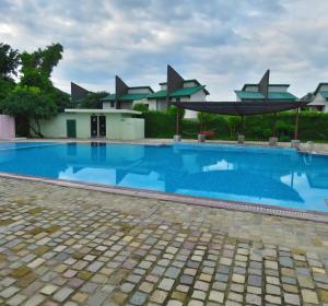 voco Jim Corbett an IHG Hotel