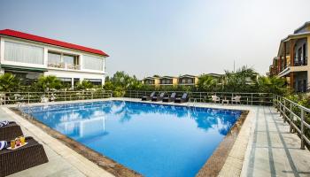 Green Retreat Resort Corbett New Year Package