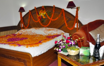 Corbett Honeymoon Packages