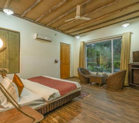 Super Deluxe Room with Balcony